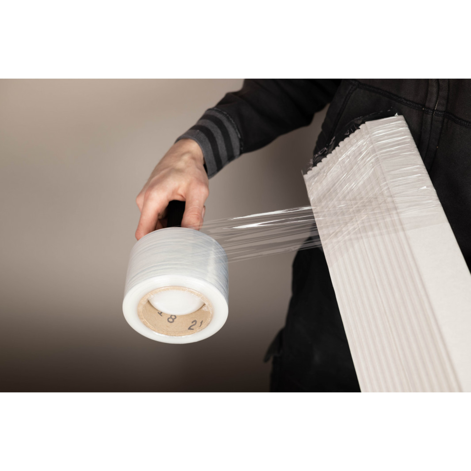 IDL Packaging Stretch Wrap - 5 Inch X 700 Ft Mini Rolls, 120 Gauge (Pack Of 2)
